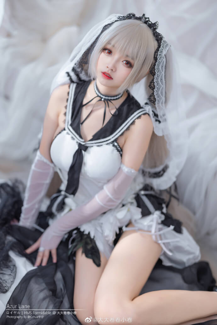 碧蓝航线可畏换装 「梳妆中的大小姐」cosplay