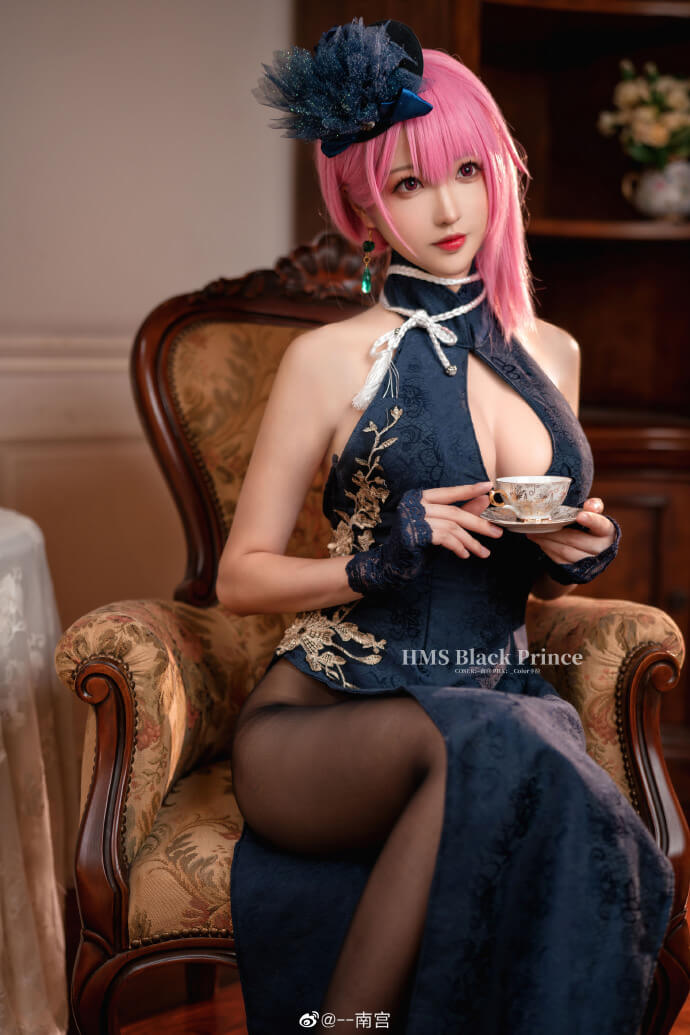 碧蓝航线黑太子旗袍cos 碧蓝航线黑太子换装「Fairmaid·Spring」