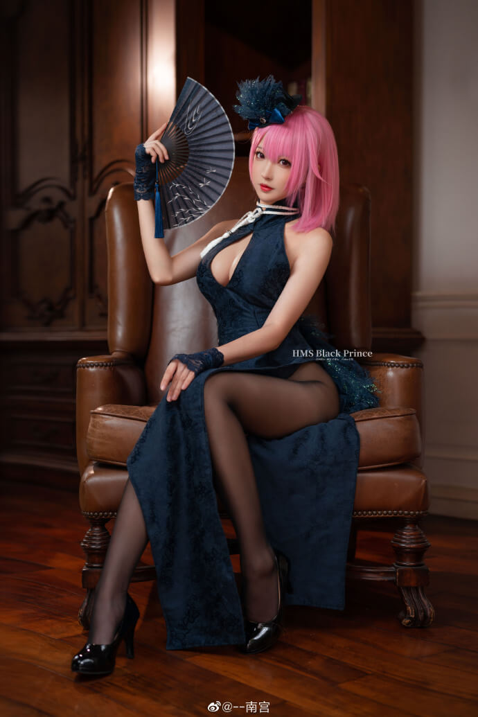 碧蓝航线黑太子旗袍cos 碧蓝航线黑太子换装「Fairmaid·Spring」