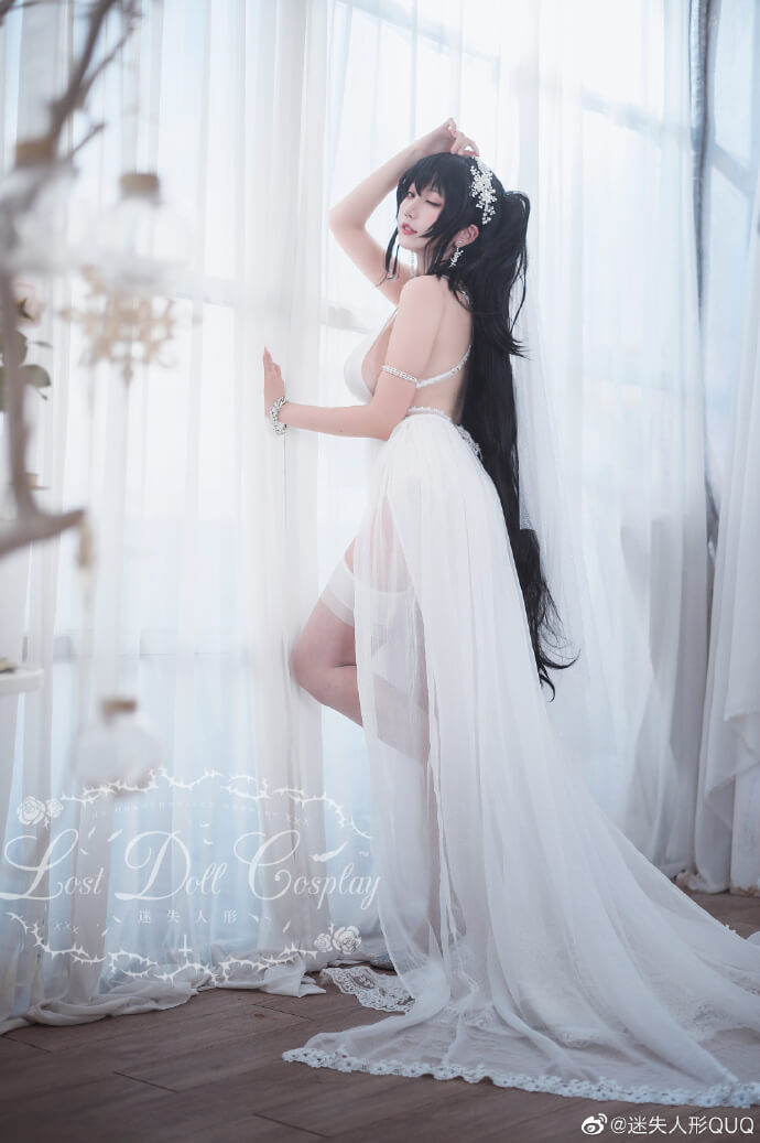碧蓝航线大凤婚纱cos 大凤换装潮风的吸引cosplay