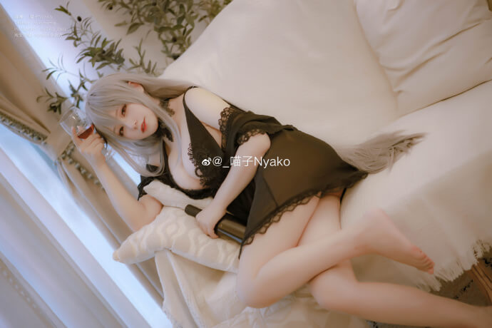 碧蓝航线甘古特睡衣cos 甘古特挚爱伏特加cosplay