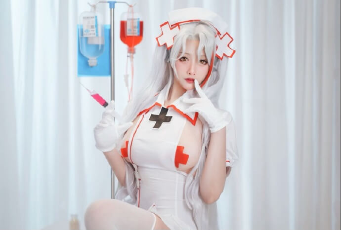 碧蓝航线欧根亲王护士cos 碧蓝航线欧根护士服cosplay