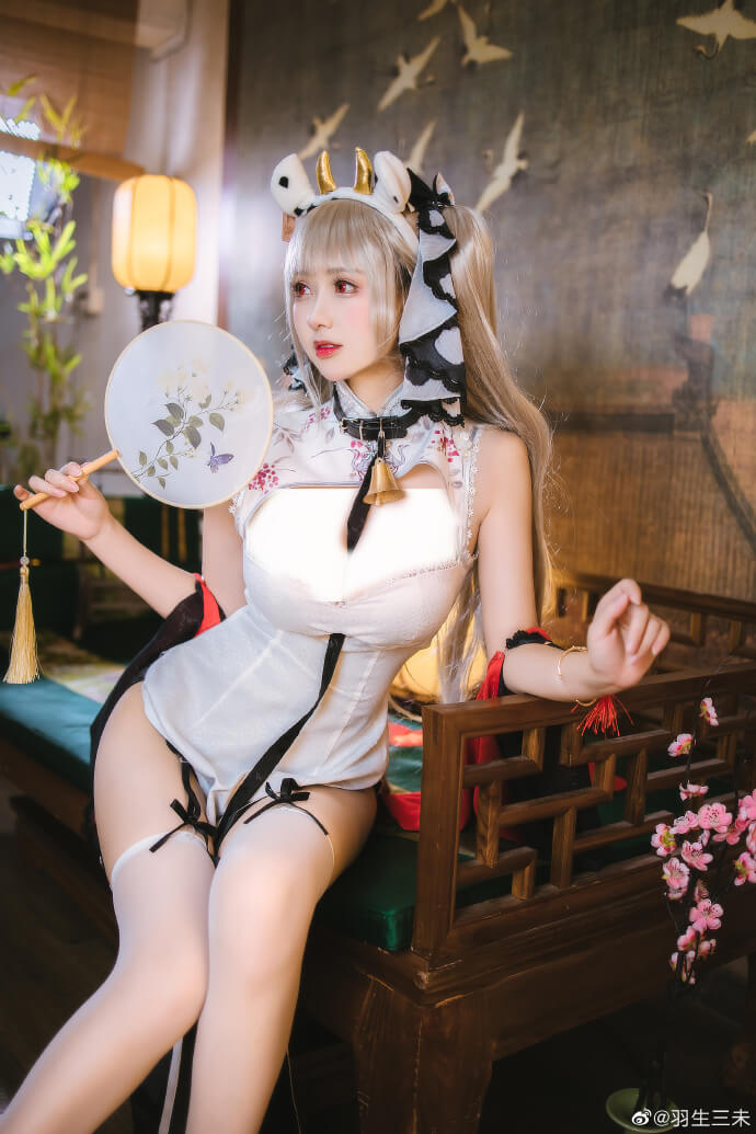 《碧蓝航线》可畏cosplay(碧蓝航线可畏旗袍cos)