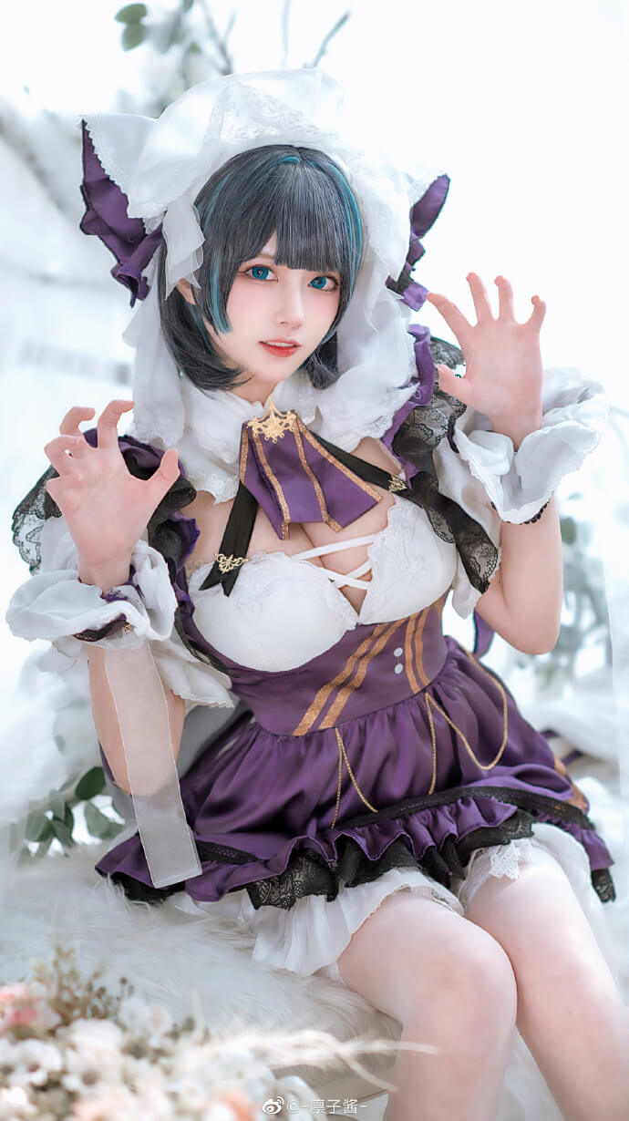 《碧蓝航线》柴郡cosplay,感觉像是睡了很久醒过来一样呢~