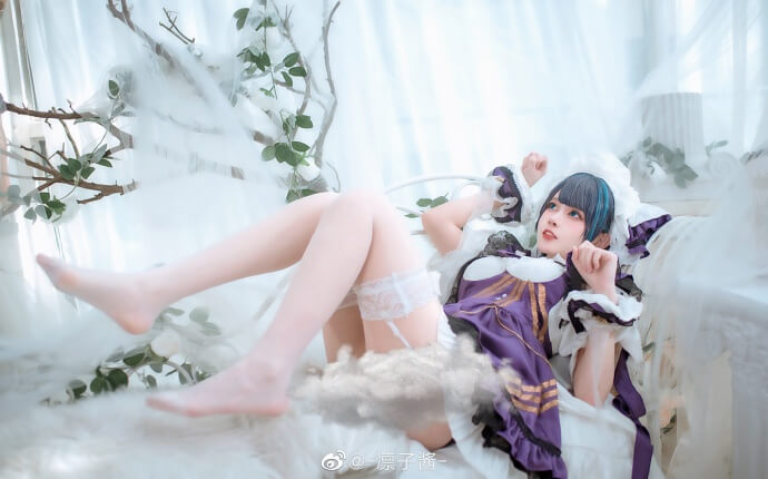 《碧蓝航线》柴郡cosplay,感觉像是睡了很久醒过来一样呢~