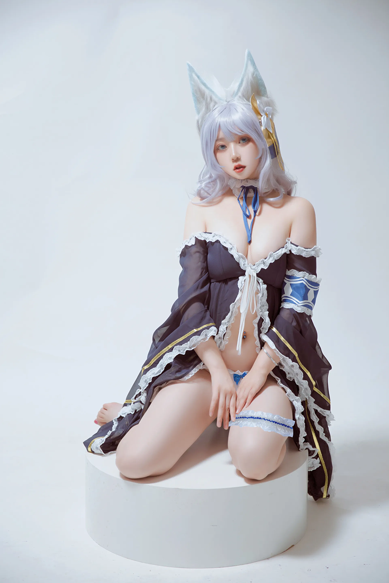 《碧蓝航线》信浓同人睡衣cosplay 犹如见到真人手办了