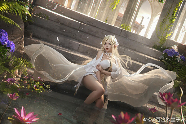 cosplay：碧蓝航线自由鸢尾—布雷斯特