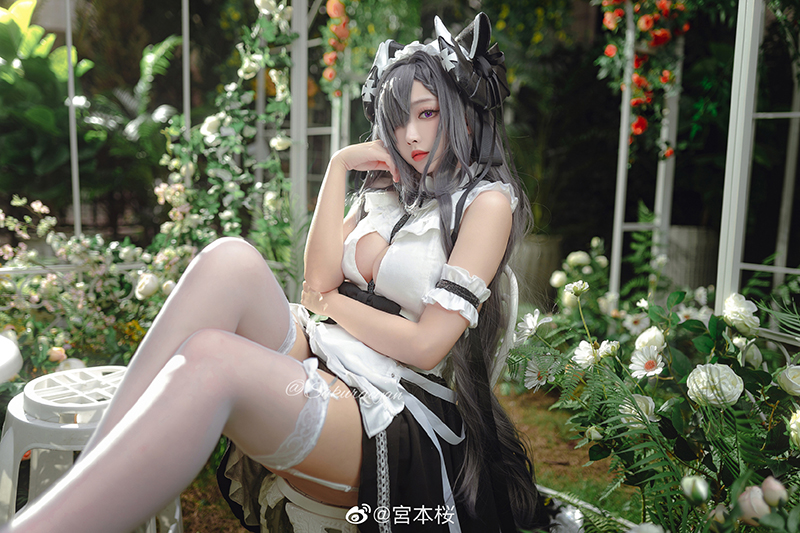 《碧蓝航线》奥古斯特·冯·帕塞瓦尔换装「女仆魔女」cos