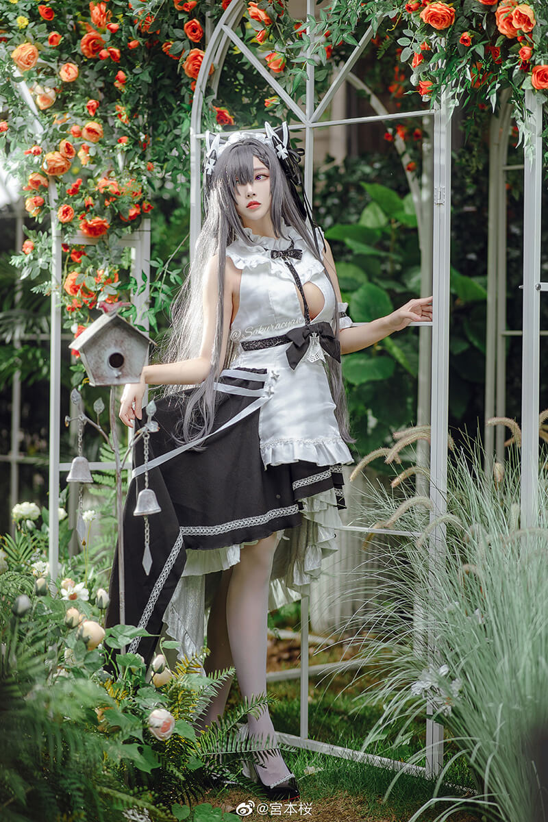 《碧蓝航线》奥古斯特·冯·帕塞瓦尔换装「女仆魔女」cos