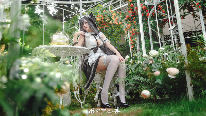 《碧蓝航线》奥古斯特·冯·帕塞瓦尔换装「女仆魔女」cos