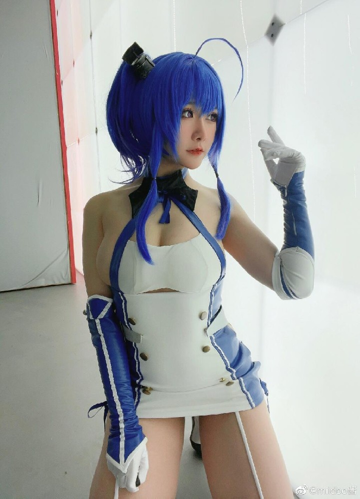 游戏《碧蓝航线》圣路易斯原皮cosplay