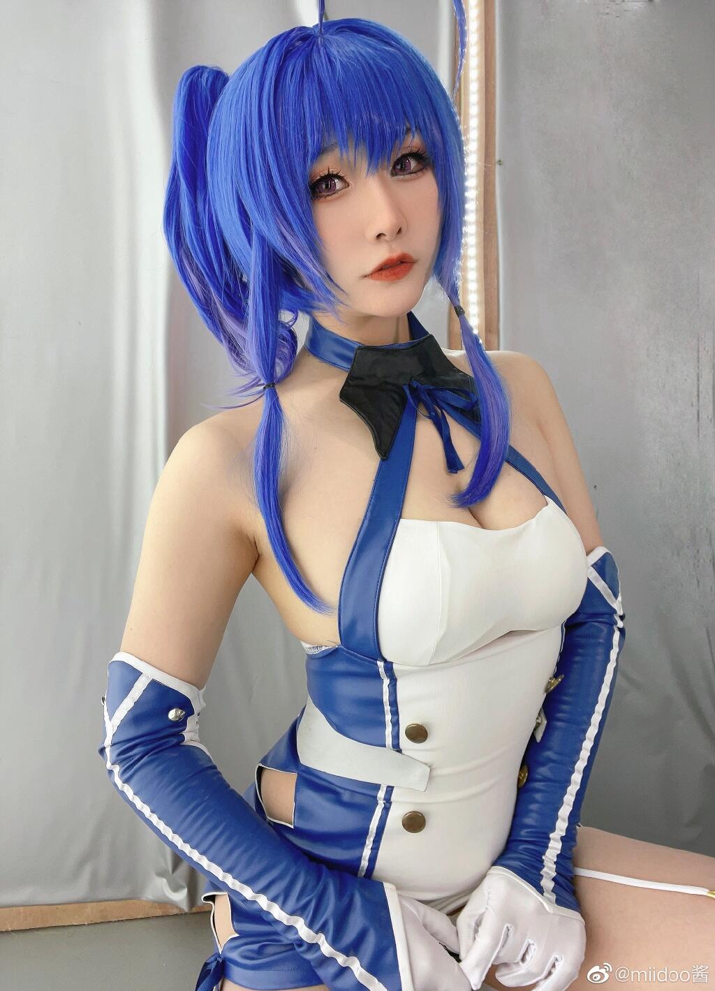 游戏《碧蓝航线》圣路易斯原皮cosplay