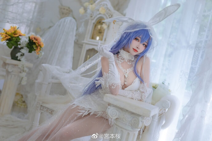 游戏《碧蓝航线》花园婚纱花嫁cos-白雪之仪