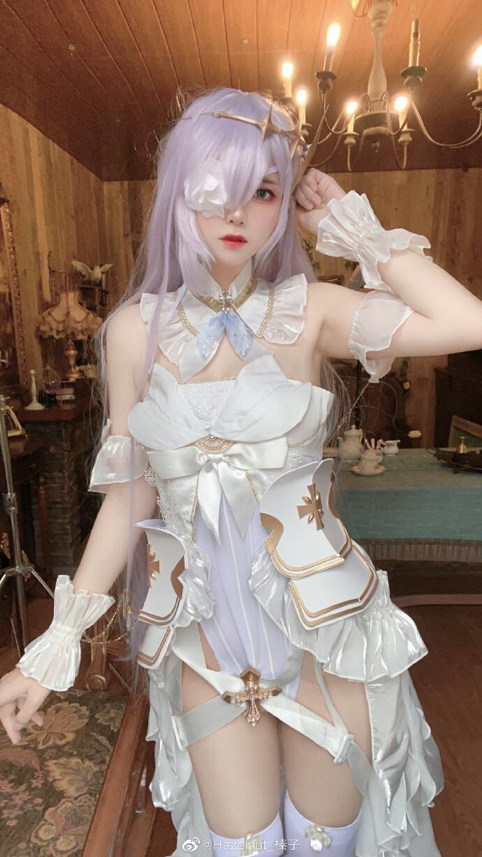 游戏《碧蓝航线》埃姆登黑白双子cosplay