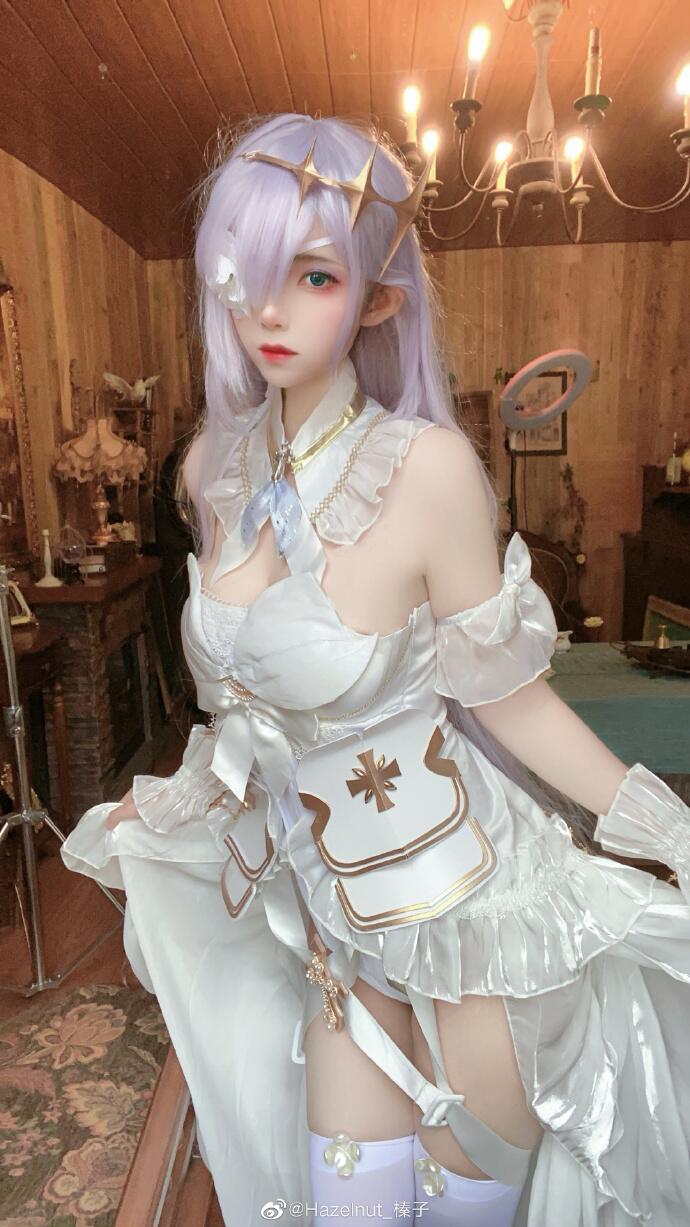 游戏《碧蓝航线》埃姆登黑白双子cosplay