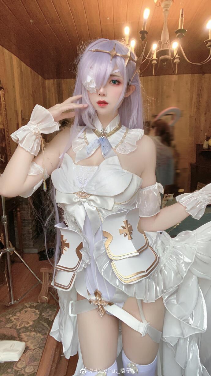 游戏《碧蓝航线》埃姆登黑白双子cosplay