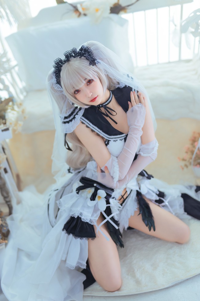 游戏碧蓝航线可畏换装梳妆的大小姐cosplay