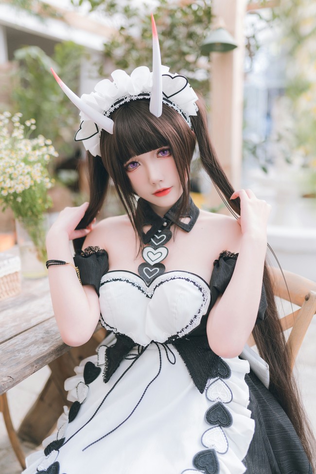 碧蓝航线能代女仆装cosplay