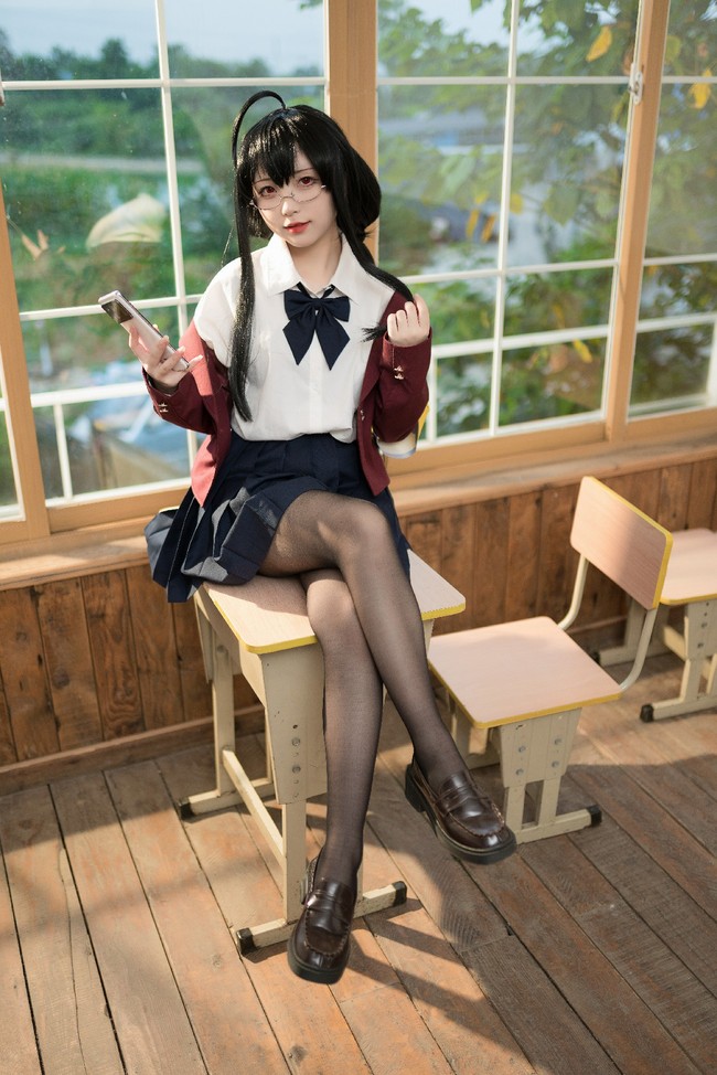 碧蓝航线大凤jk服cosplay