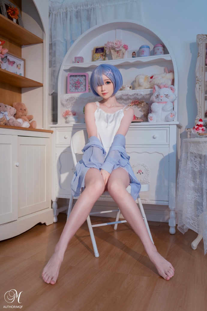 从零开始的异世界居家蕾姆cosplay