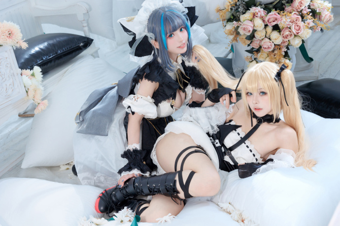 碧蓝航线玛莉萝丝与柴郡白丝如雪糕cosplay