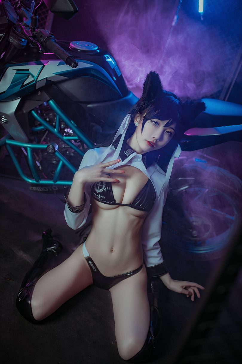 游戏《碧蓝航线》爱宕犬机车cos