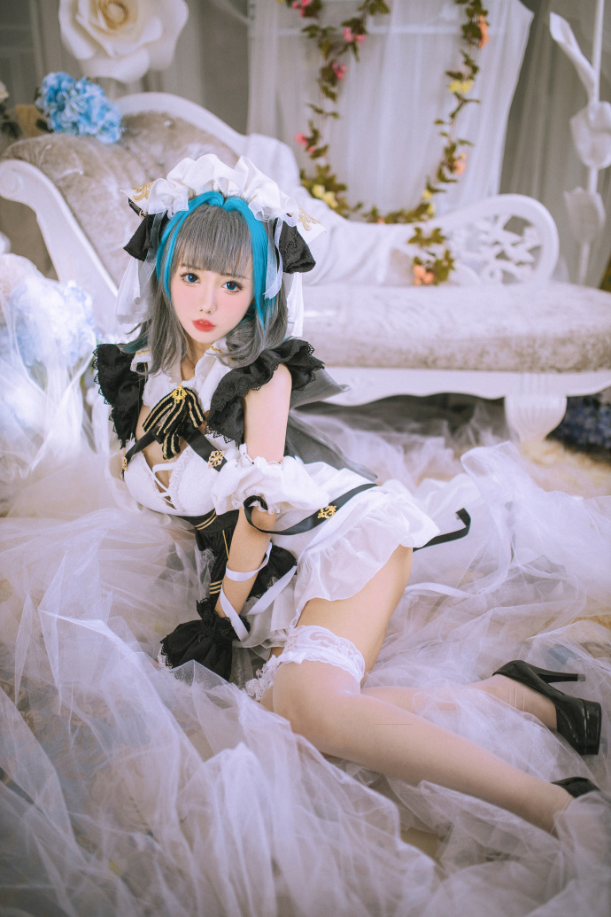 碧蓝航线柴郡cosplay像猫一样可爱