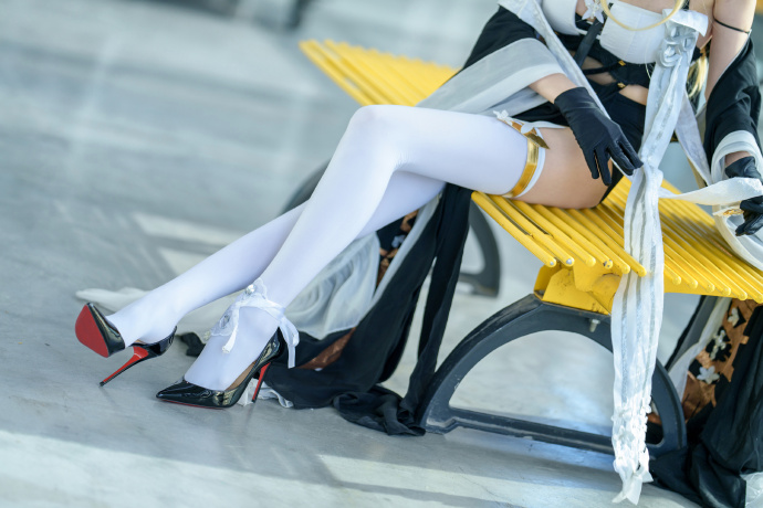 游戏《碧蓝航线》怨仇cosplay