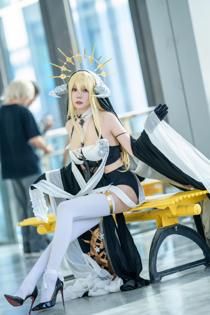 游戏《碧蓝航线》怨仇cosplay