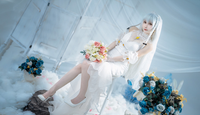 游戏《碧蓝航线》赫敏「晨曦的誓言」cos