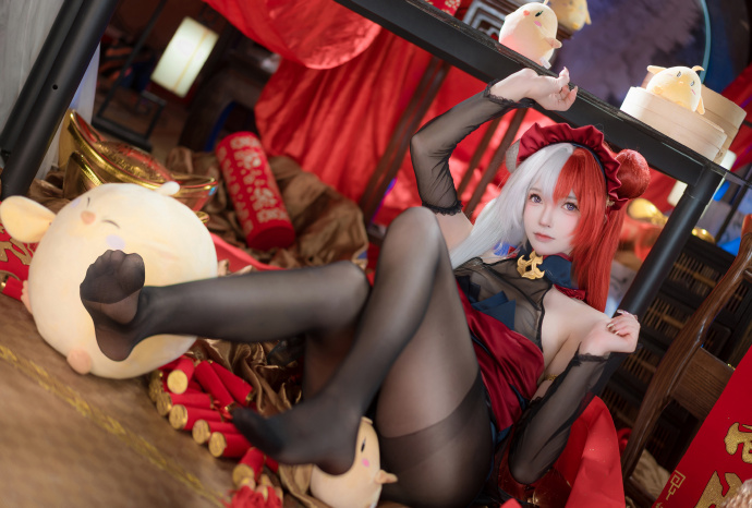 游戏《碧蓝航线》肇和cosplay