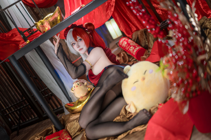 游戏《碧蓝航线》肇和cosplay