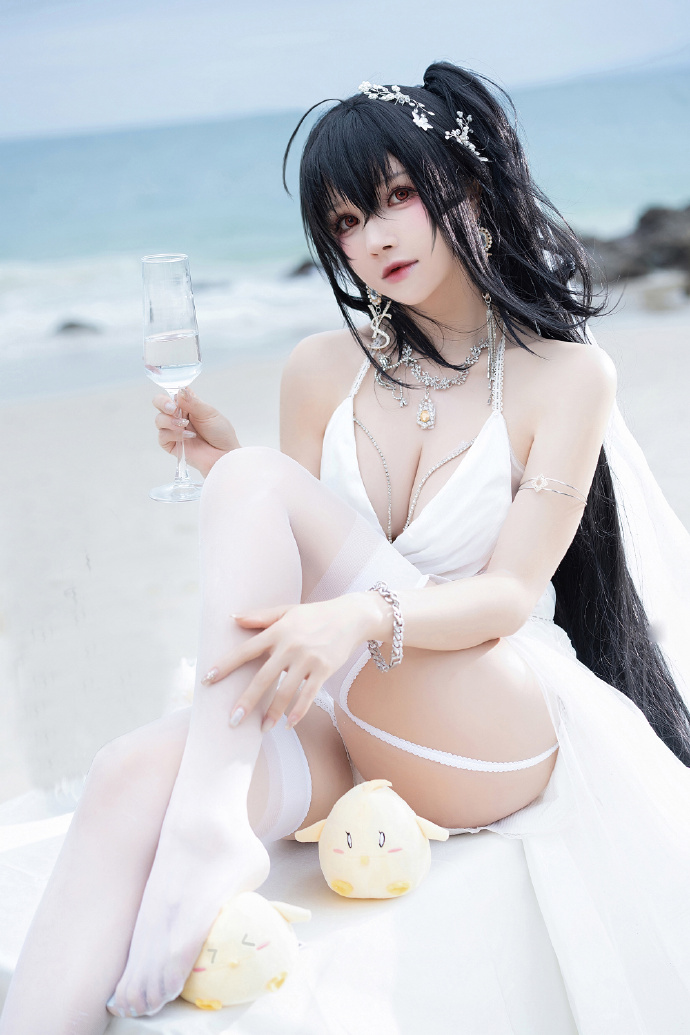 游戏《碧蓝航线》大凤 换装| 潮风的吸引cosplay