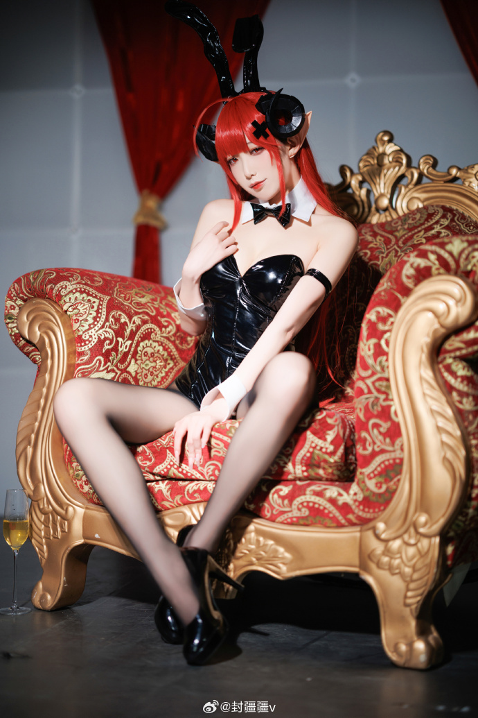 游戏《碧蓝航线》兴登堡【微醺胜负】cos