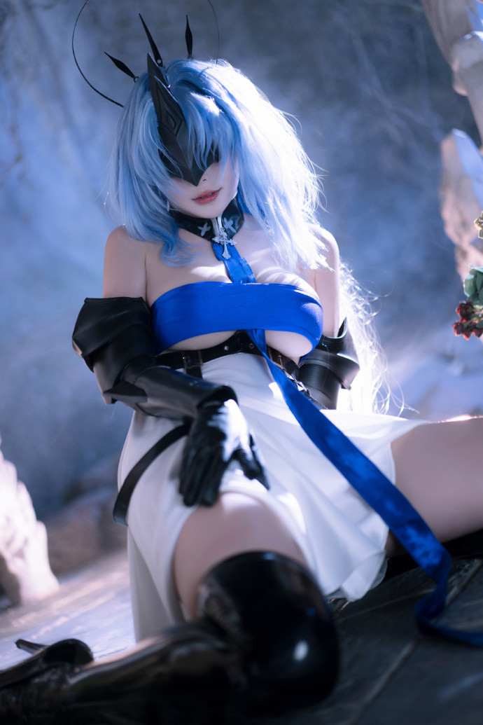 碧蓝航线cosplay阿尔萨斯