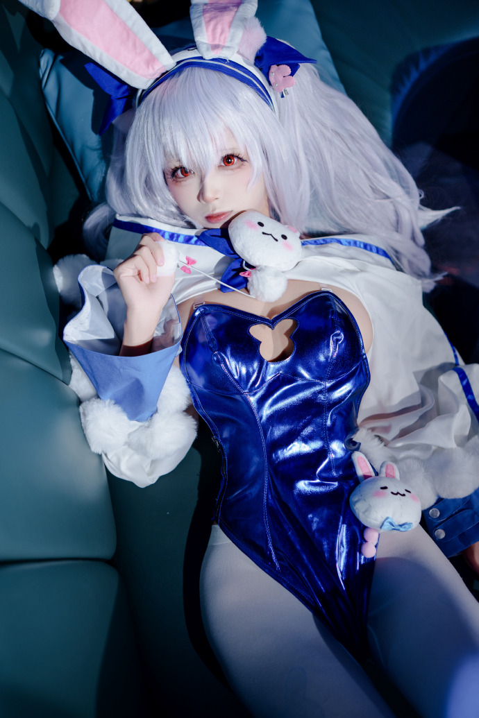游戏丨碧蓝航线拉菲cos白丝兔女郎1